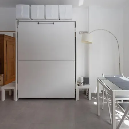 Cozy Loft & Seaside Views- 1 Min Canteras