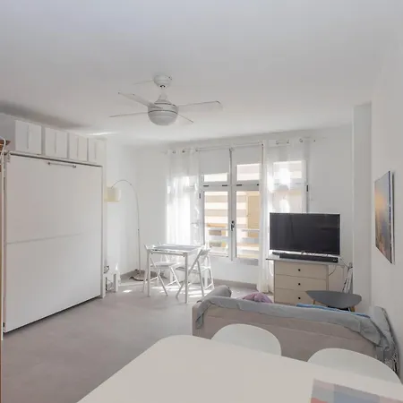 아파트 Cozy Loft & Seaside Views- 1 Min Canteras