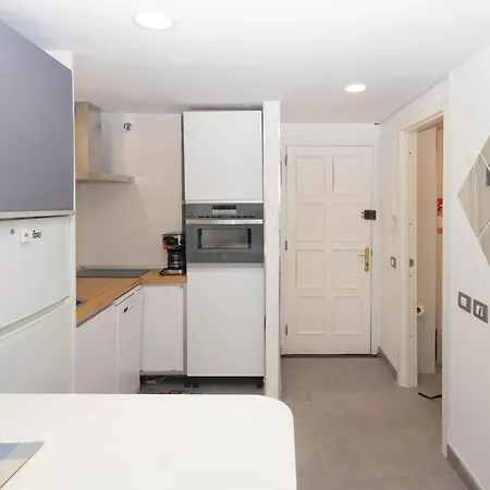 아파트 Cozy Loft & Seaside Views- 1 Min Canteras *