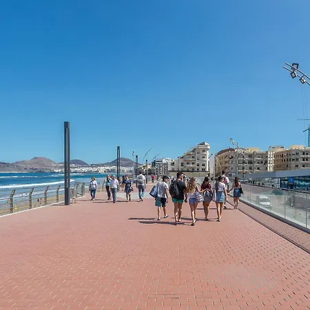 Cozy Loft & Seaside Views- 1 Min Canteras 아파트 라스팔마스