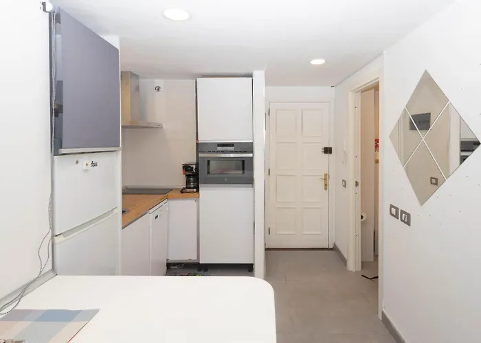 Apartament Cozy Loft & Seaside Views- 1 Min Canteras *