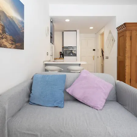 Cozy Loft & Seaside Views- 1 Min Canteras Appartement Las Palmas de Gran Canaria