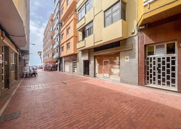 Cozy Loft & Seaside Views- 1 Min Canteras * Las Palmas de Gran Canaria